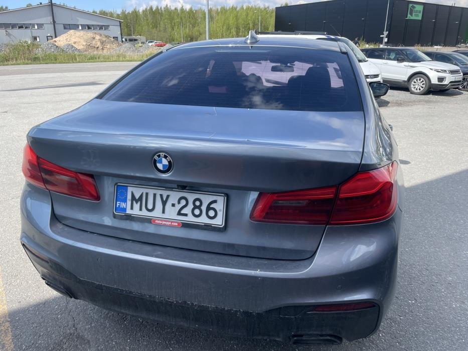 BMW 530 2019