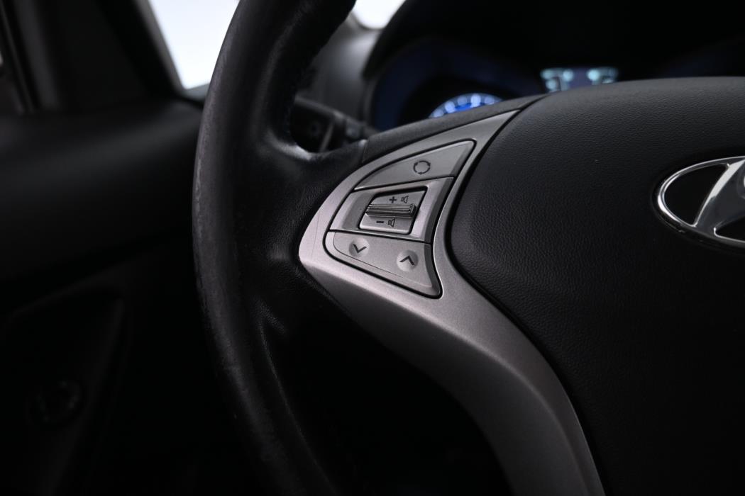 HYUNDAI ix20 2012