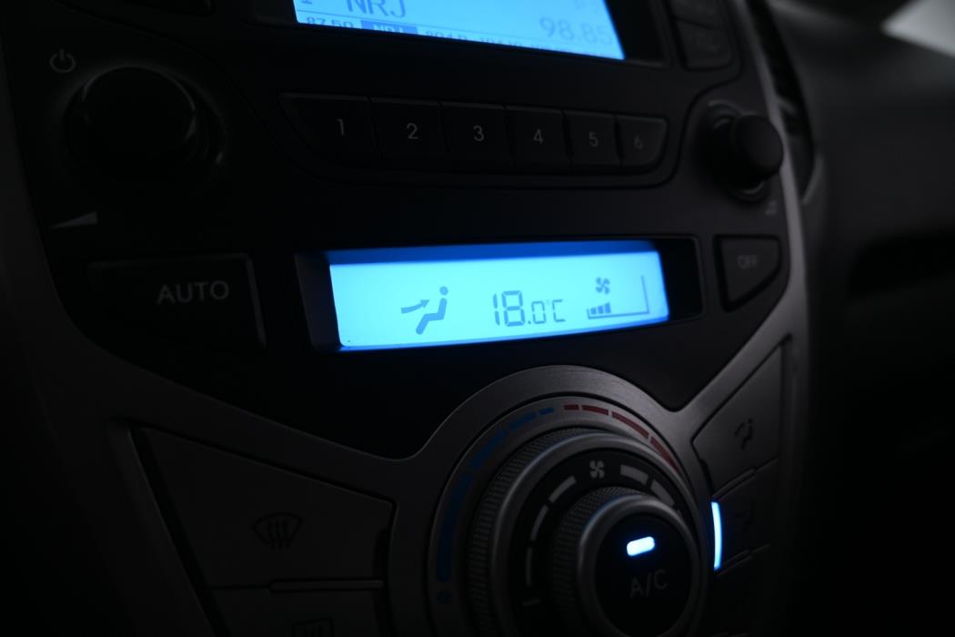 HYUNDAI ix20 2012