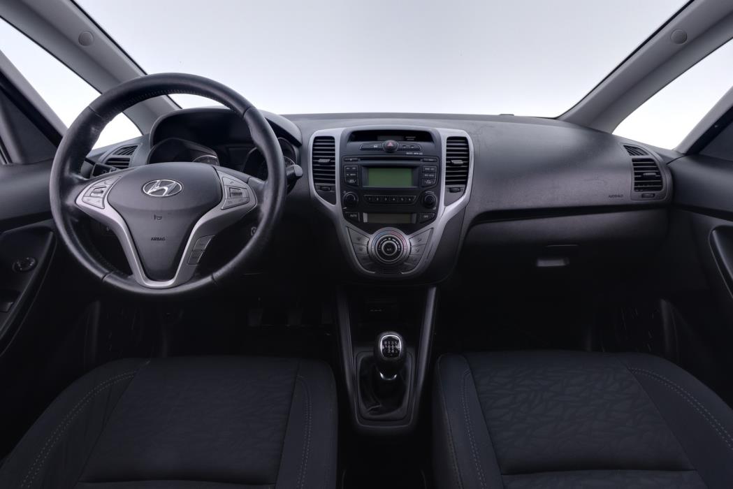 HYUNDAI ix20 2012