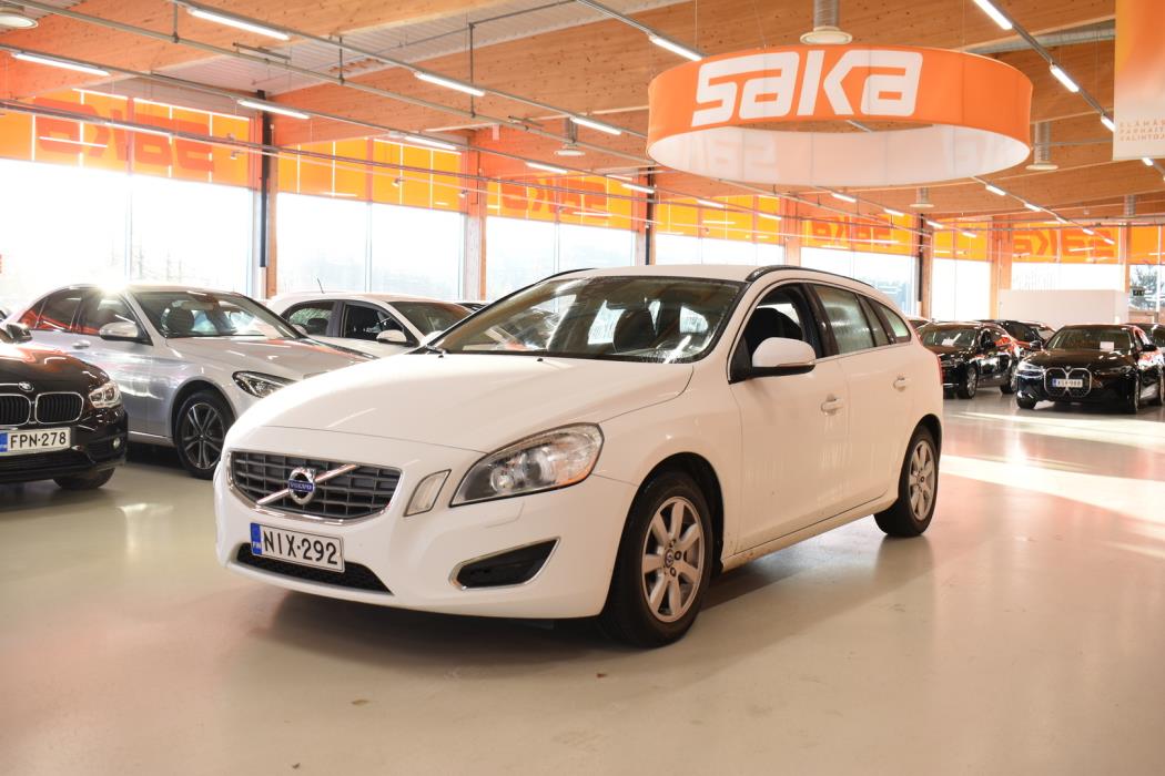 VOLVO V60 2013