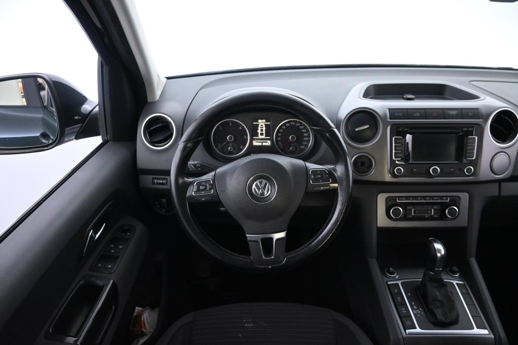 VOLKSWAGEN Amarok 2014