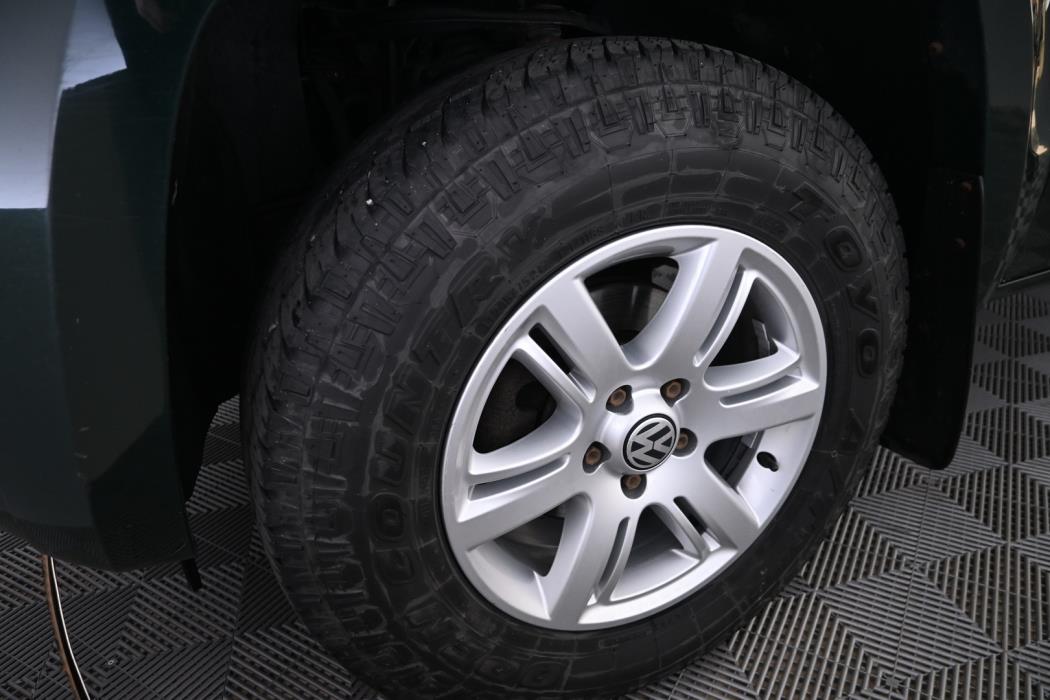 VOLKSWAGEN Amarok 2014
