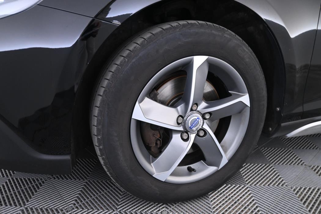 VOLVO V40 Cross Country 2014