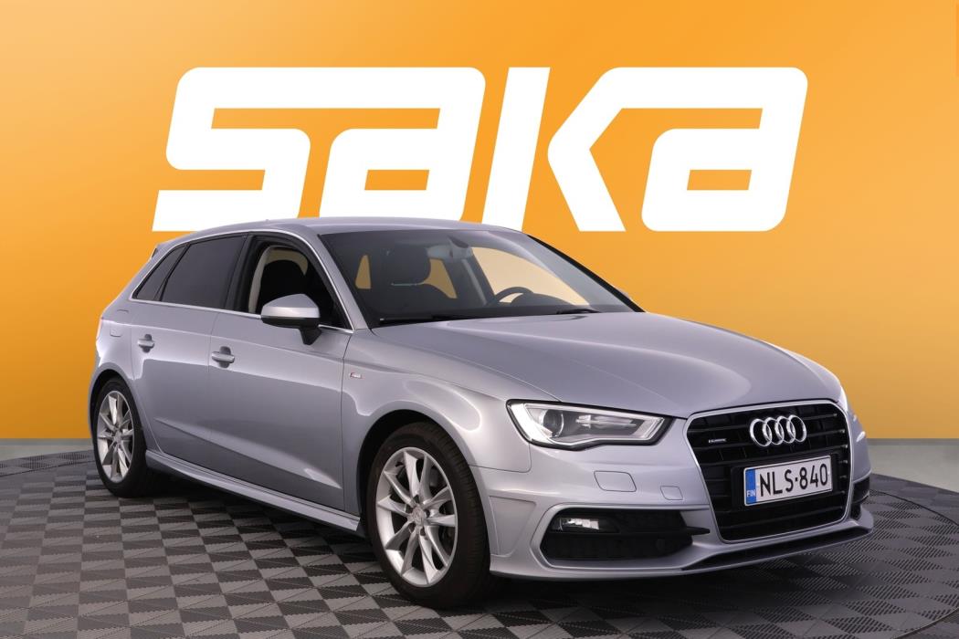 AUDI A3 2015