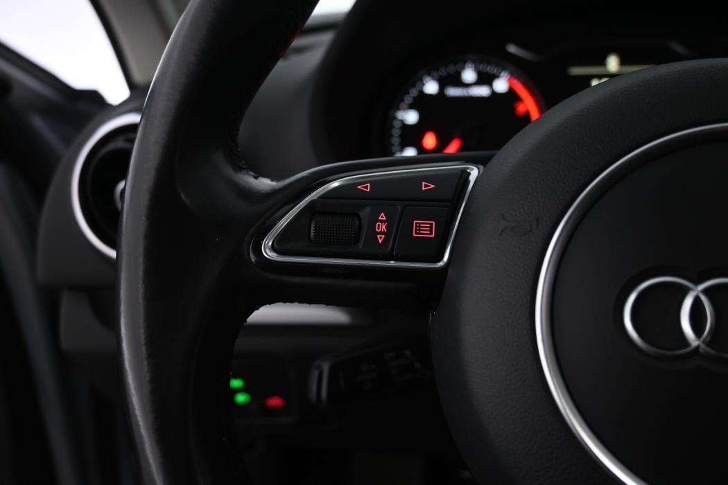 AUDI A3 2015