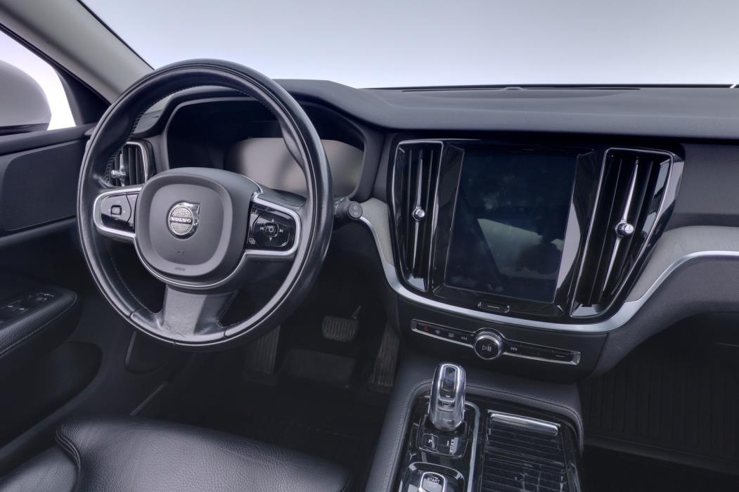 VOLVO V60 2019
