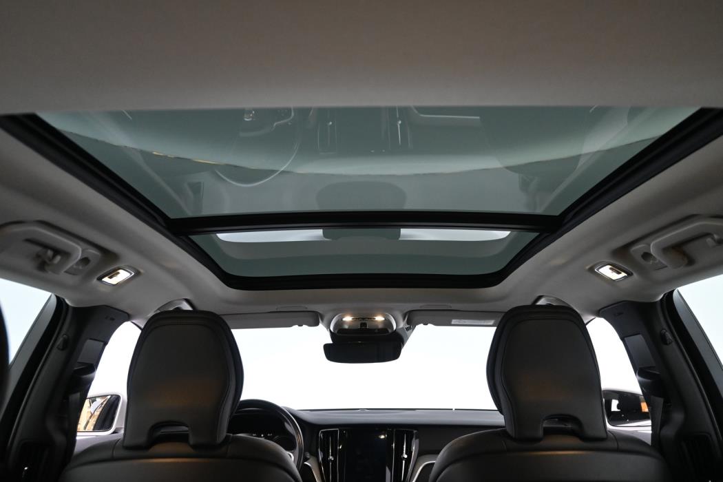 VOLVO V60 2019