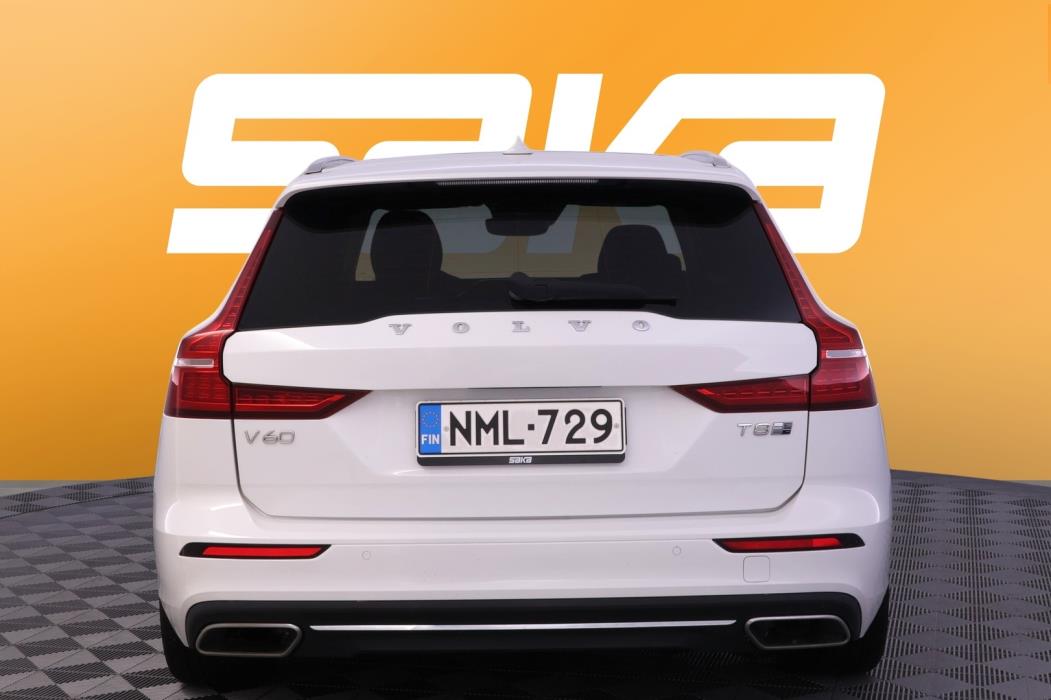 VOLVO V60 2019