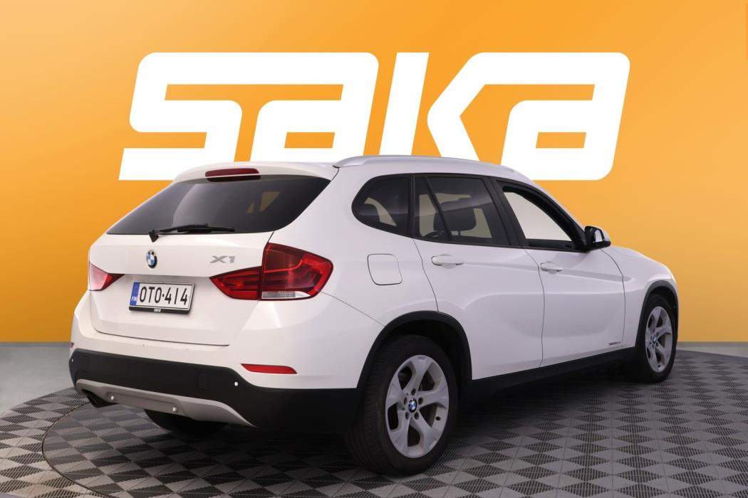 BMW X1 2013