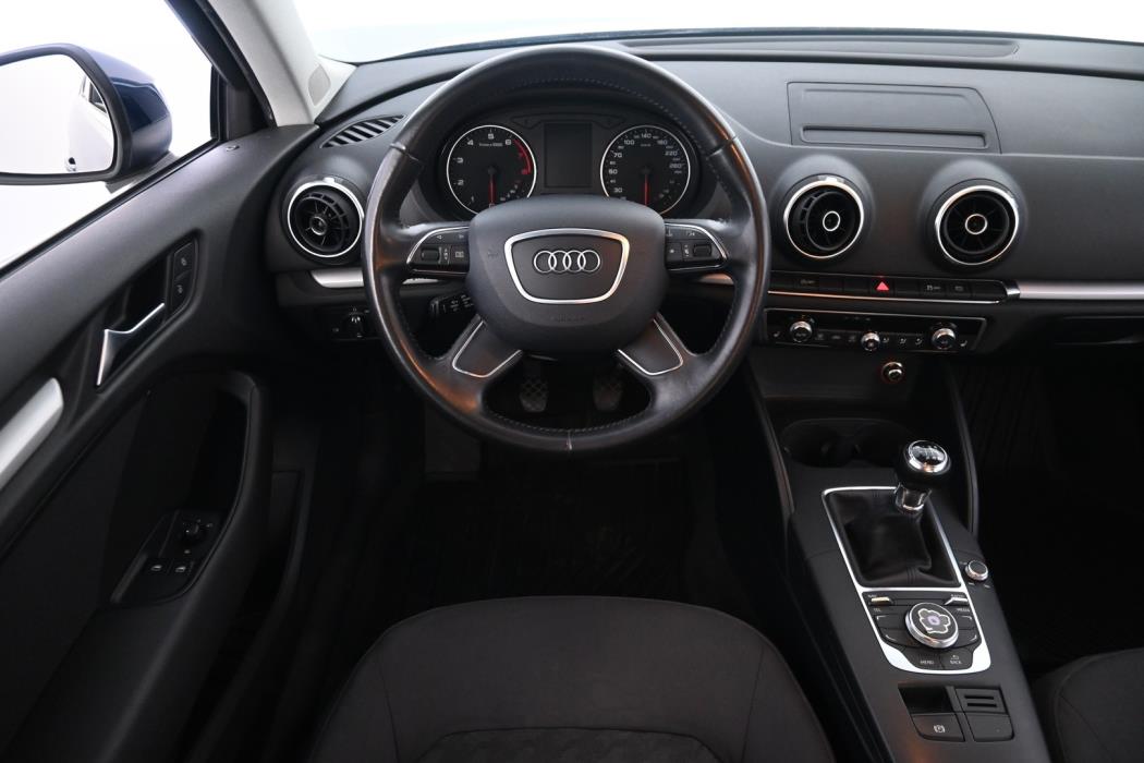 AUDI A3 2013