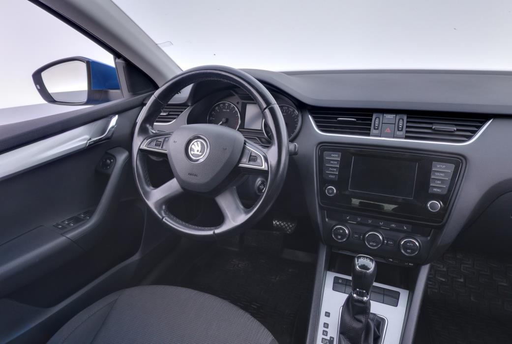 SKODA Octavia 2013