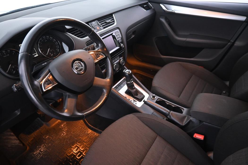 SKODA Octavia 2013