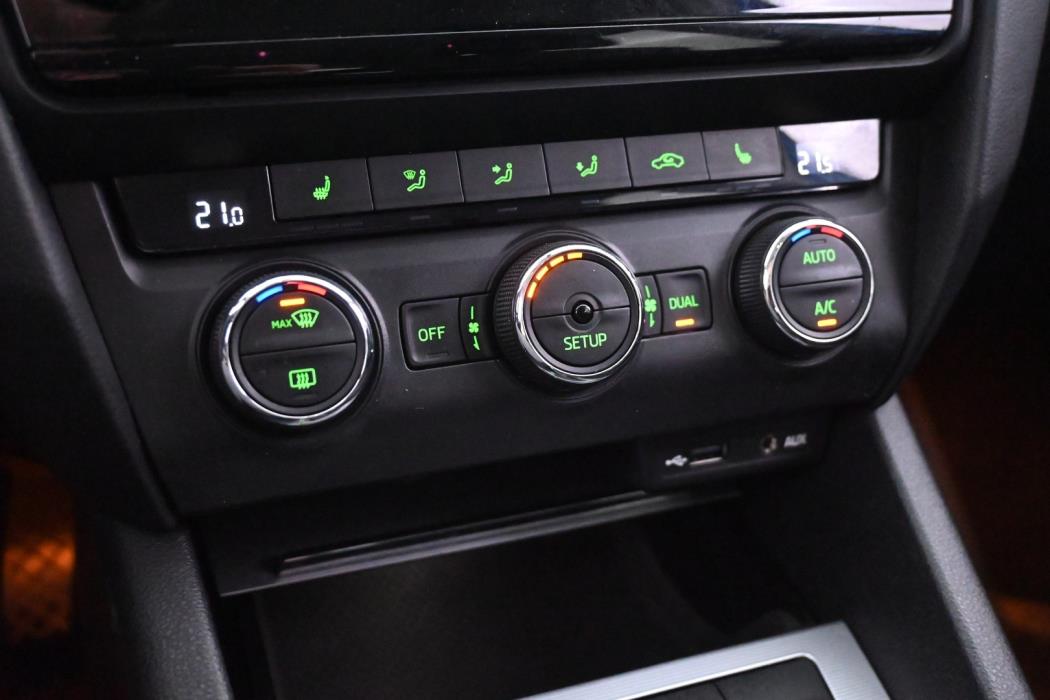 SKODA Octavia 2013