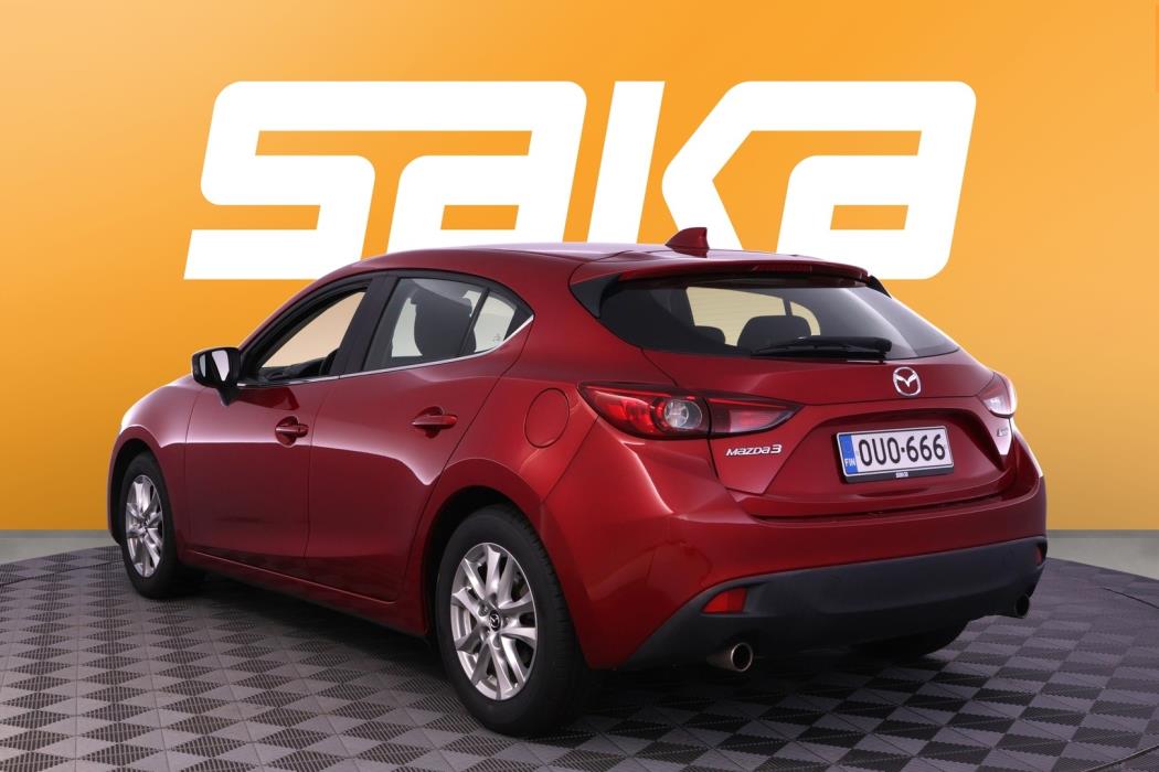 MAZDA 3 2015