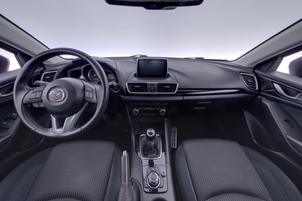 MAZDA 3 2015