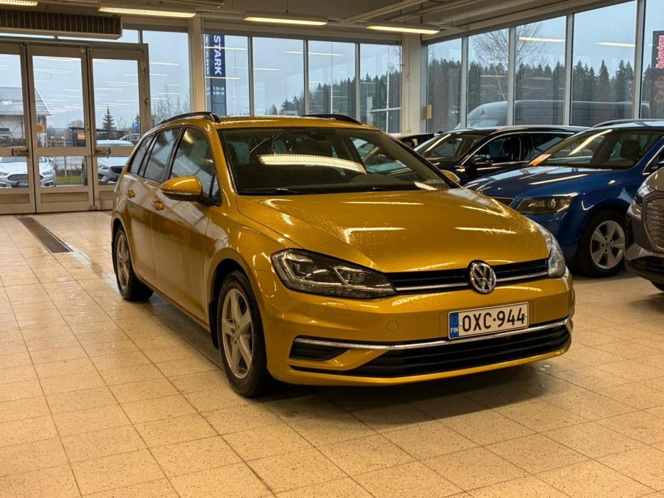 VOLKSWAGEN Golf 2018