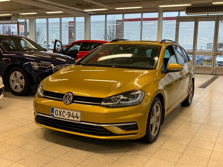 VOLKSWAGEN Golf 2018