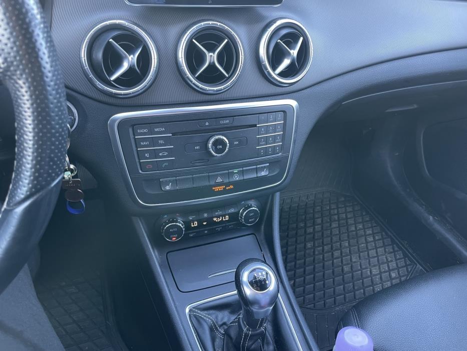 MERCEDES-BENZ CLA 2015