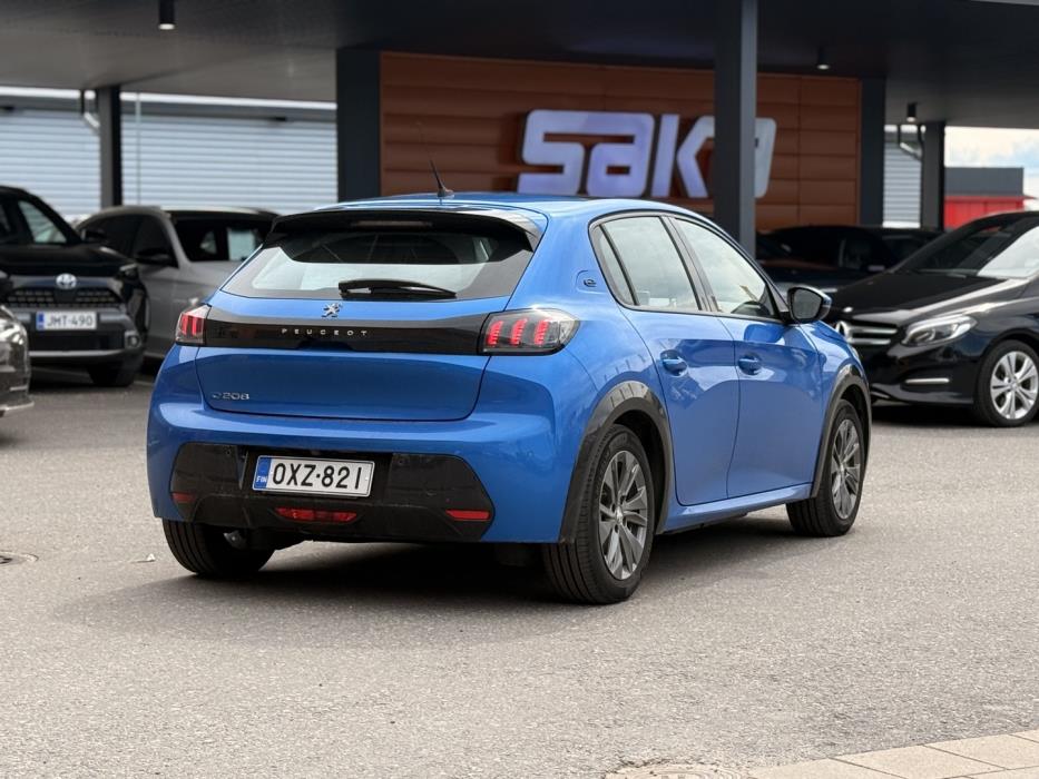 PEUGEOT e-208 2020