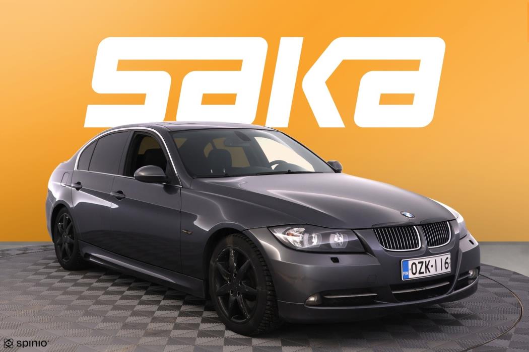 BMW 330 2008