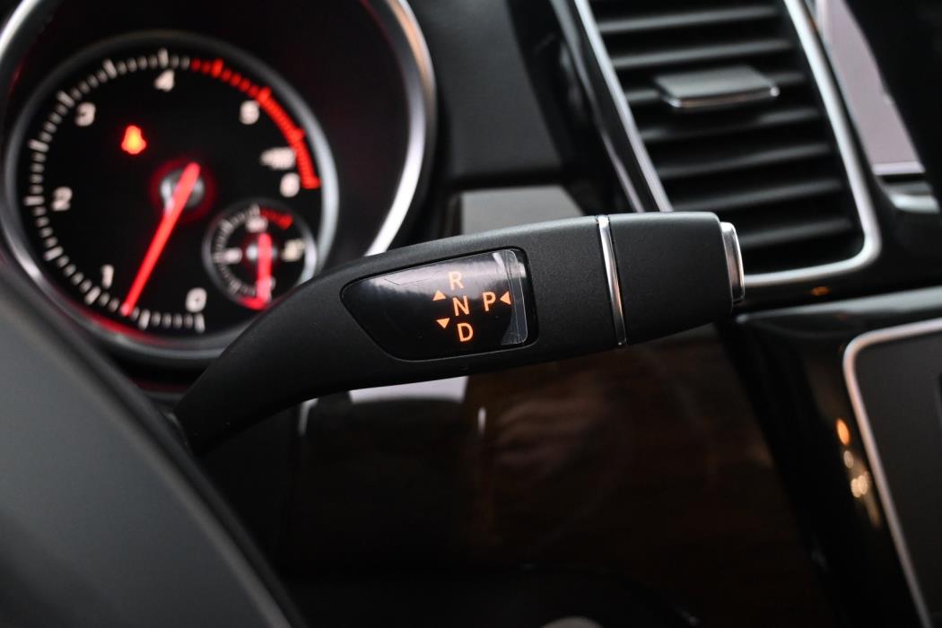 MERCEDES-BENZ GLS 2016