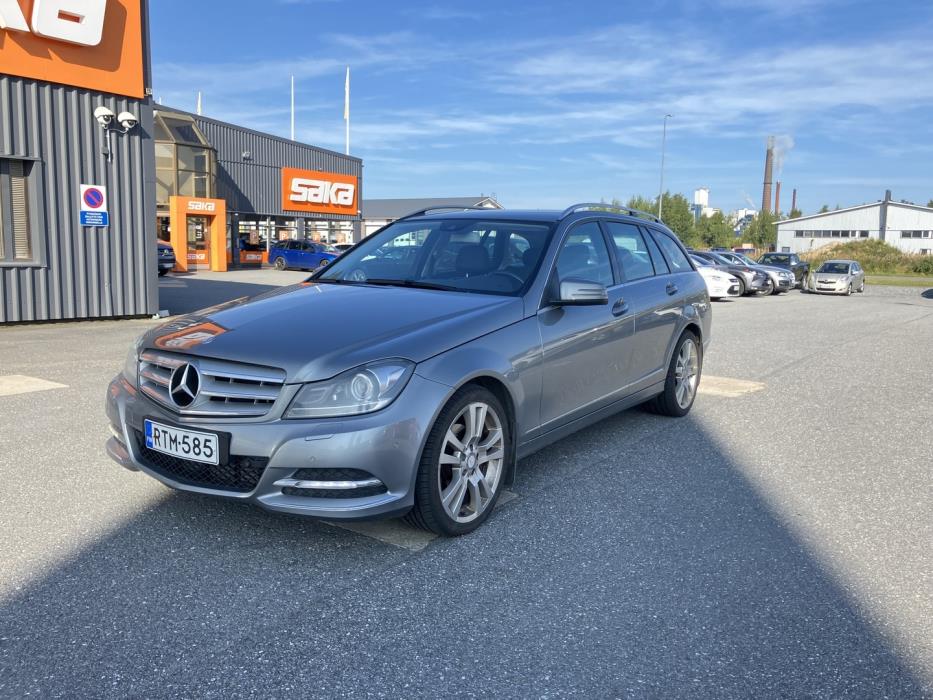 MERCEDES-BENZ C 2013