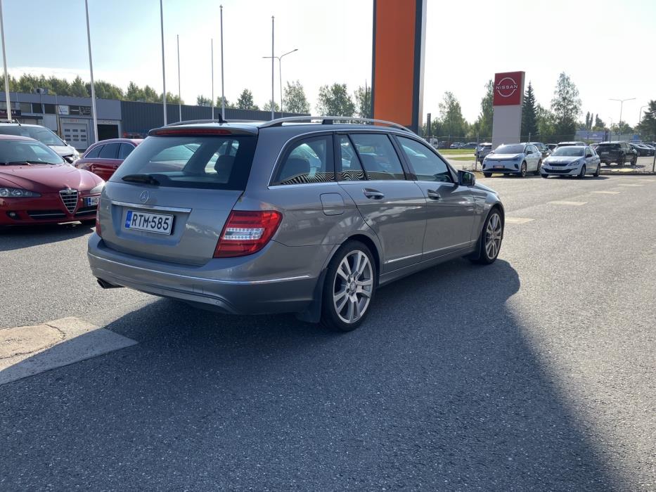 MERCEDES-BENZ C 2013