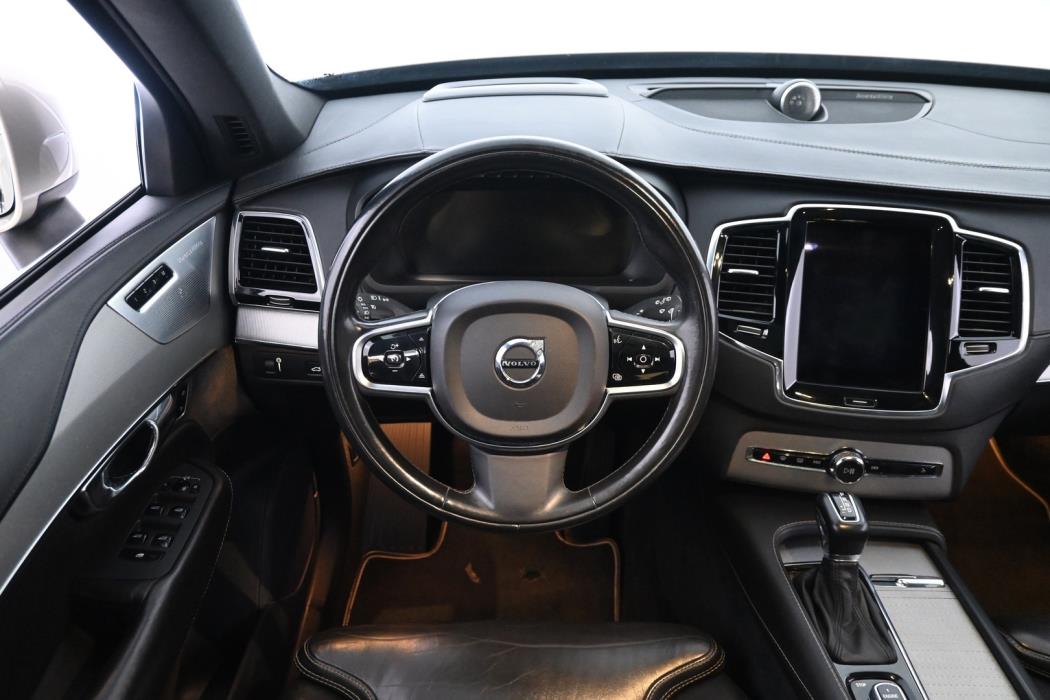 VOLVO XC90 2016