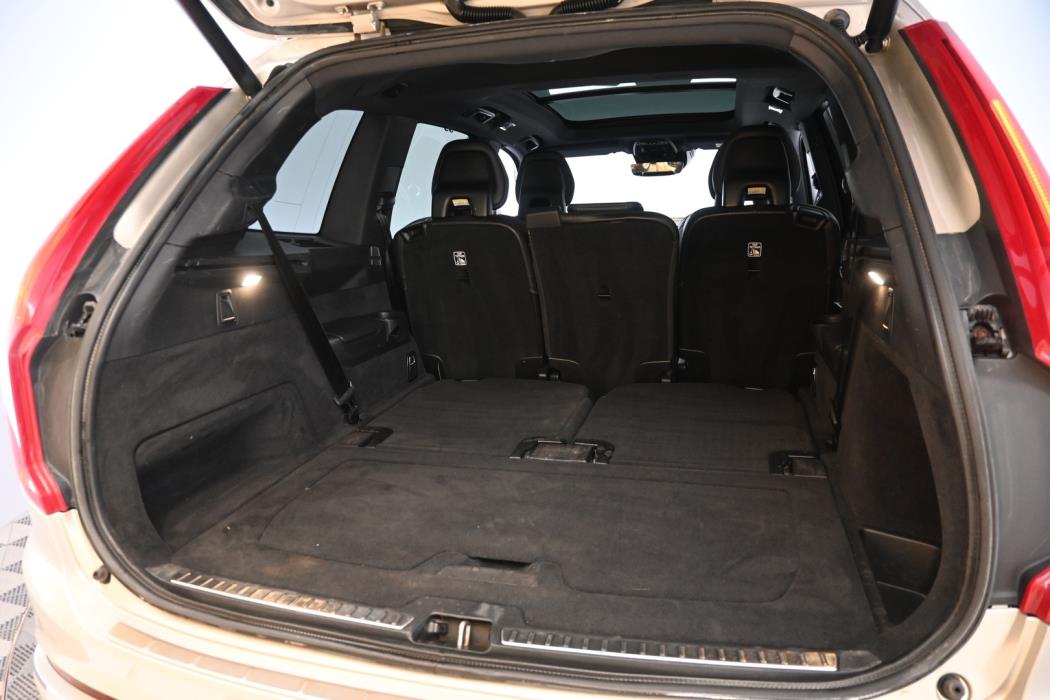 VOLVO XC90 2016