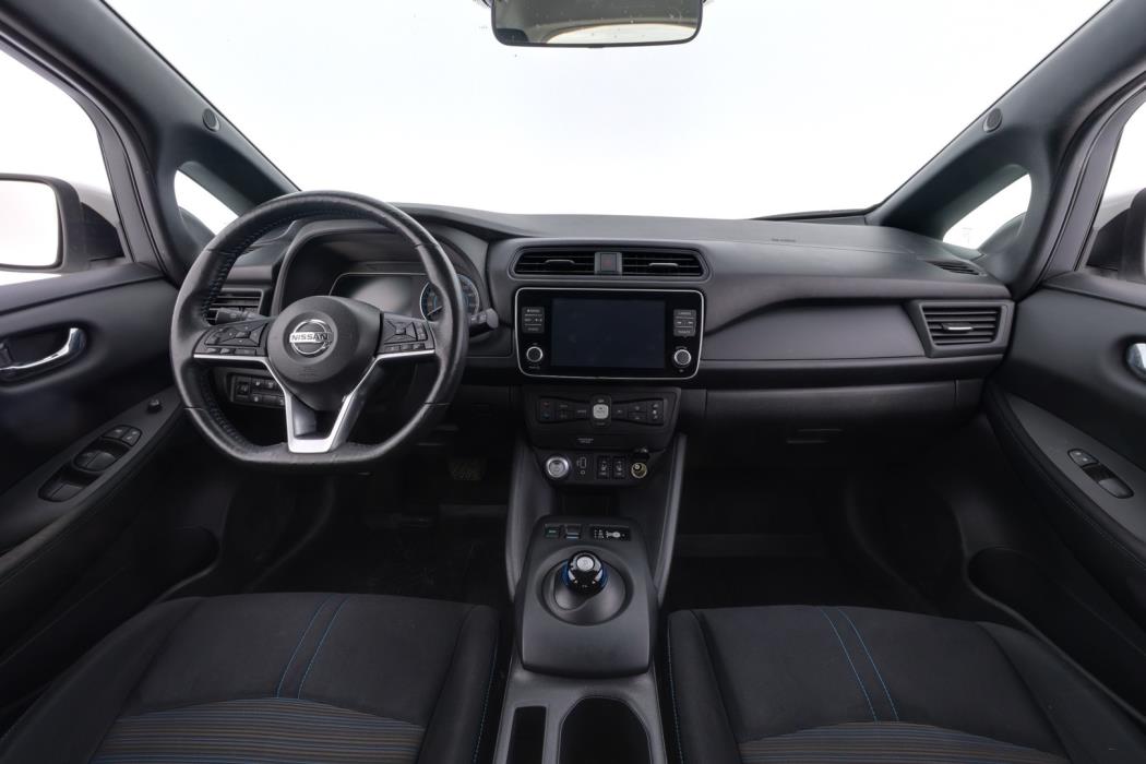 NISSAN Leaf 2021