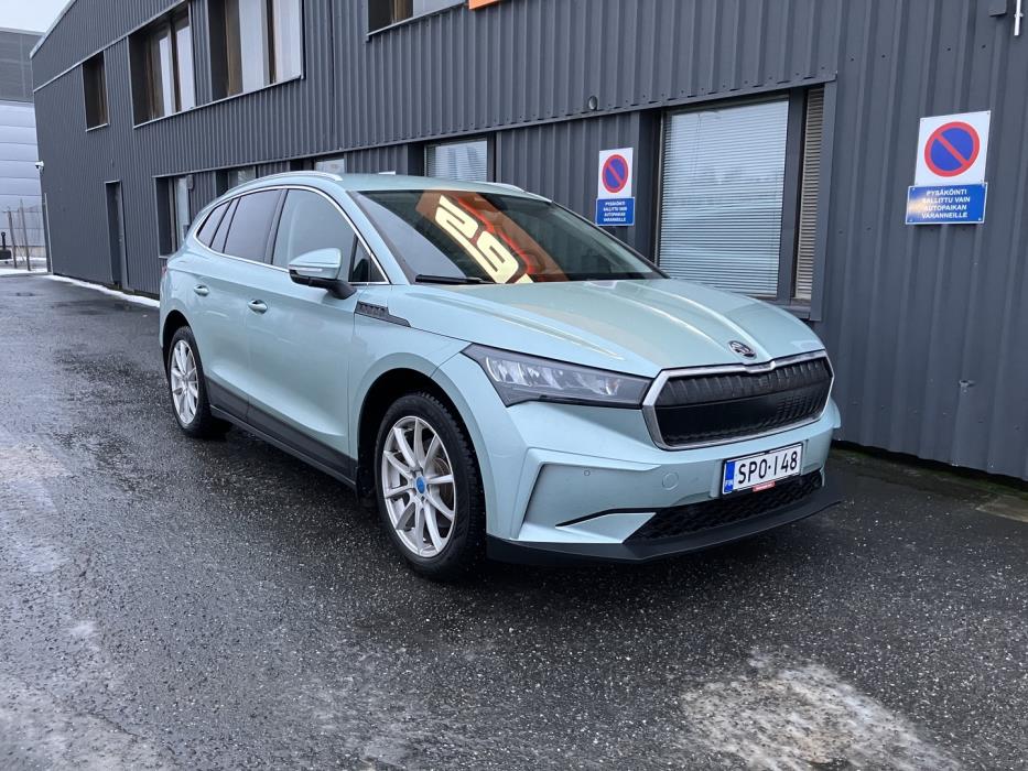 SKODA Enyaq 2023
