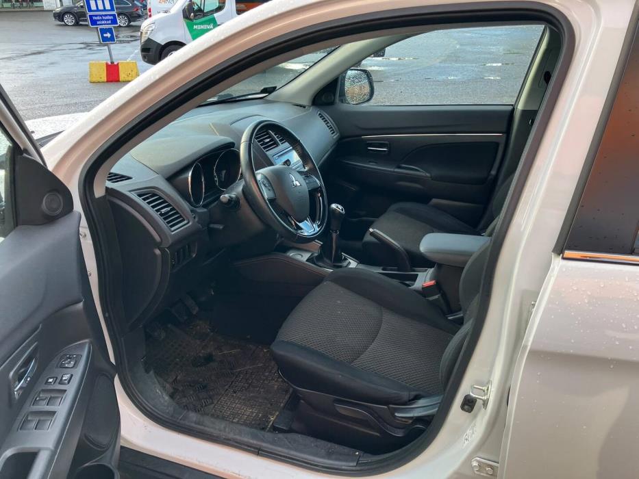 MITSUBISHI ASX 2019