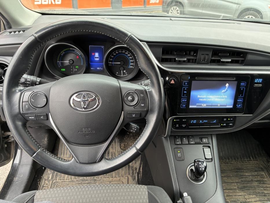 TOYOTA Auris 2019