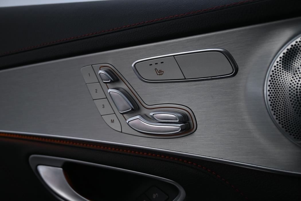 MERCEDES-BENZ C 43 AMG 2017