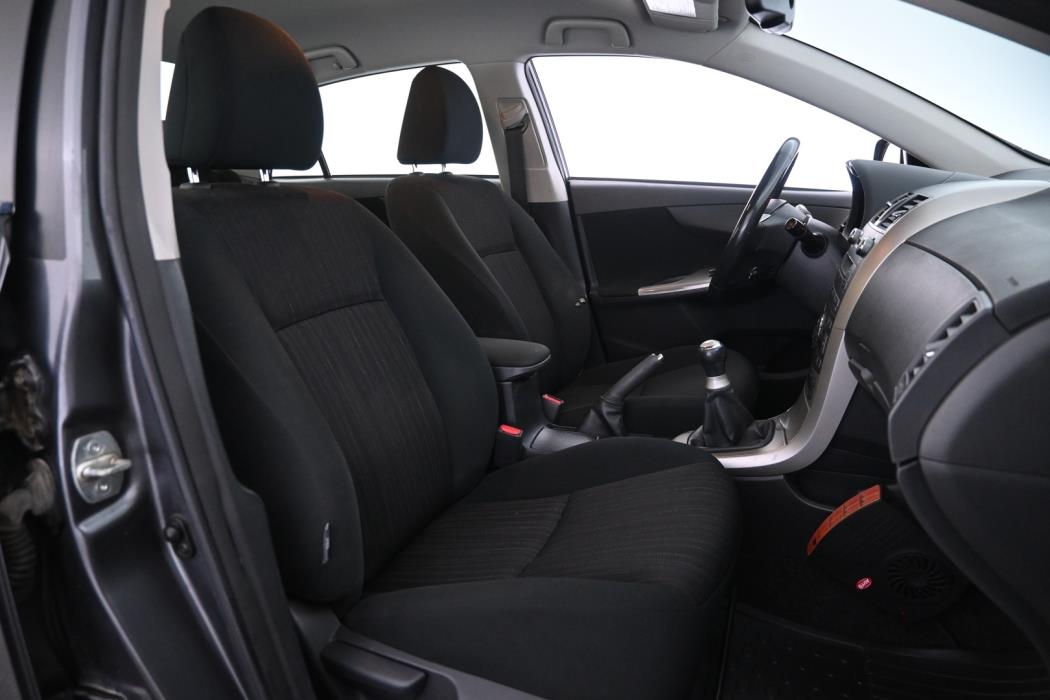 TOYOTA Corolla 2008