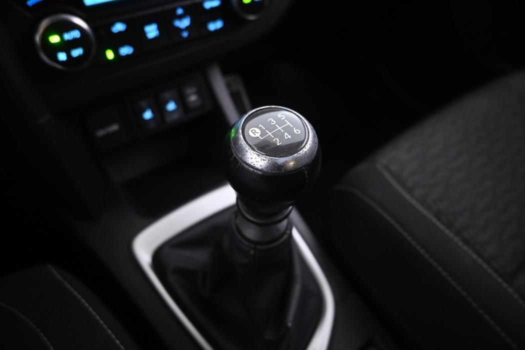 TOYOTA Auris 2014