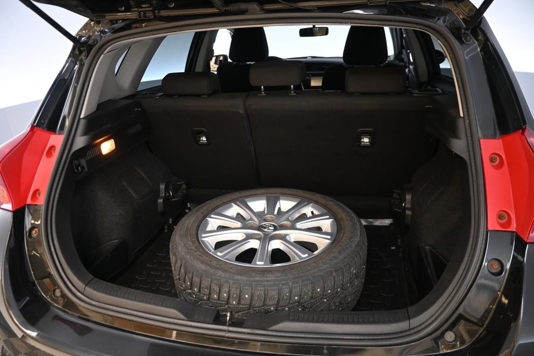 TOYOTA Auris 2014