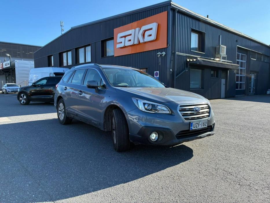SUBARU Outback 2015