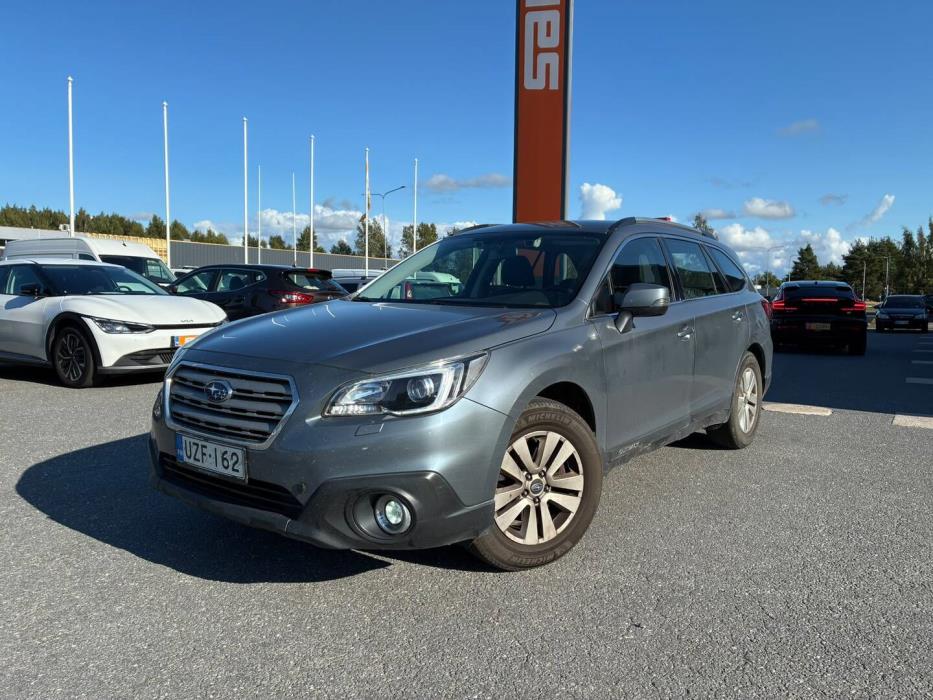 SUBARU Outback 2015
