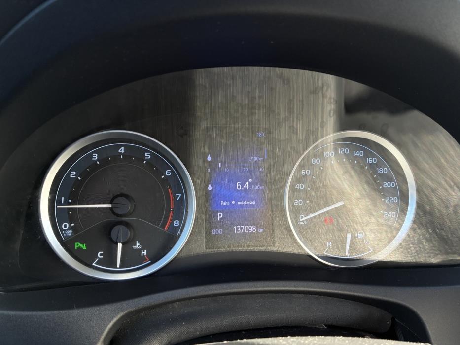 TOYOTA Corolla 2017