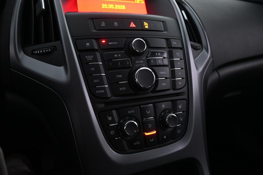 OPEL Astra 2013