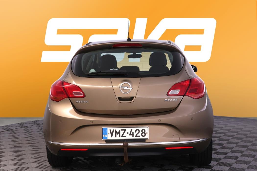 OPEL Astra 2013