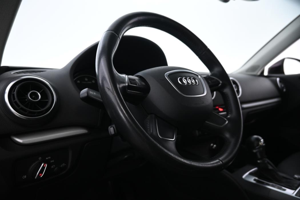 AUDI A3 2014