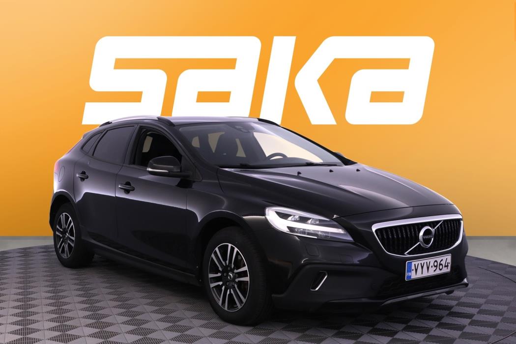 VOLVO V40 Cross Country 2017