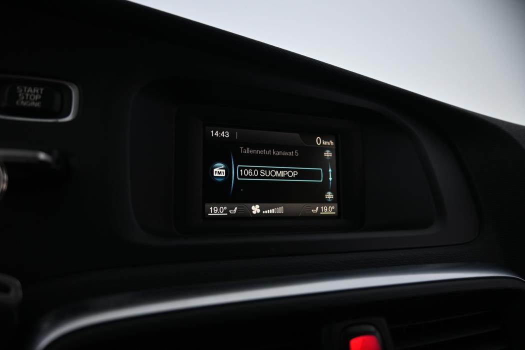 VOLVO V40 Cross Country 2017