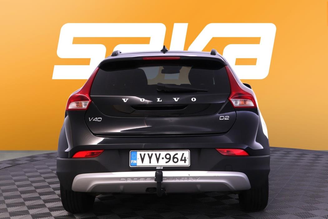 VOLVO V40 Cross Country 2017