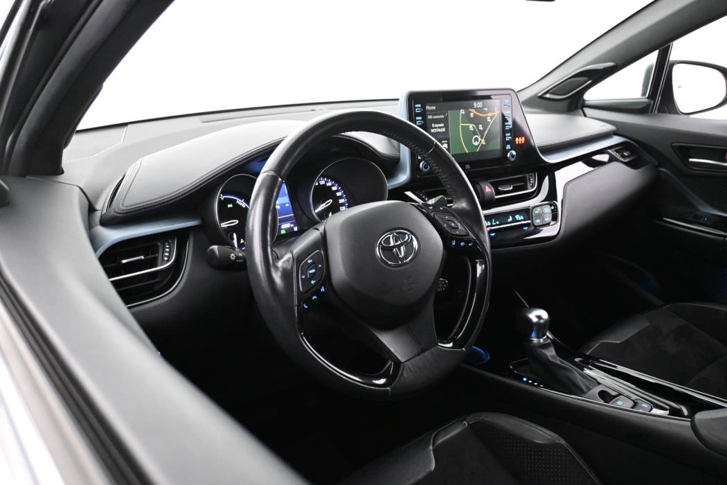 TOYOTA C-HR 2020