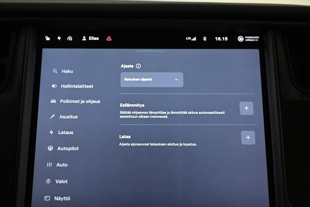 TESLA Model S 2019