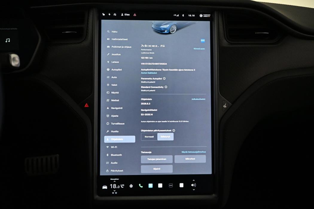 TESLA Model S 2019